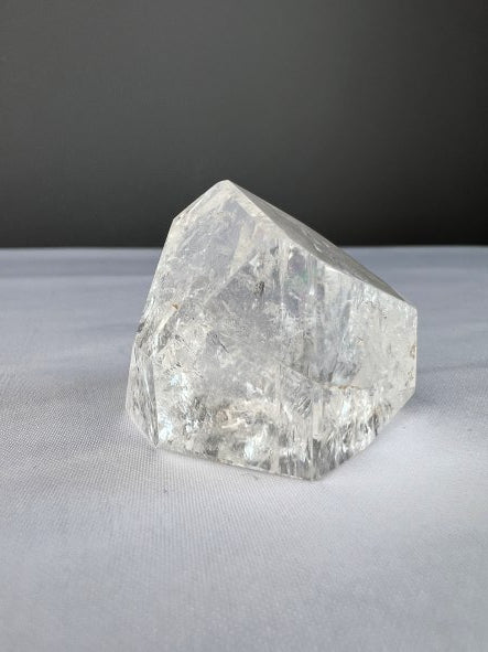 Bergkristal - ClearQuartz - Bergkristal FreeForm - ClearQuartz FreeForm - Bergkristal vrij vorm 