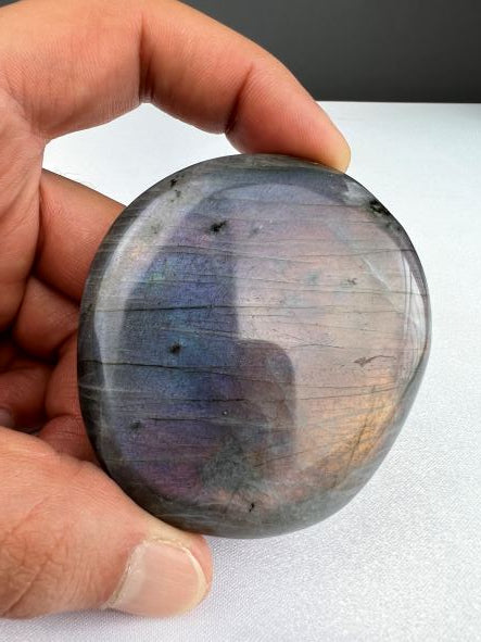 Labradoriet - Labradoriet palmsteen - Labradoriet handsteen - Labradorite - Palmstone - Handstone